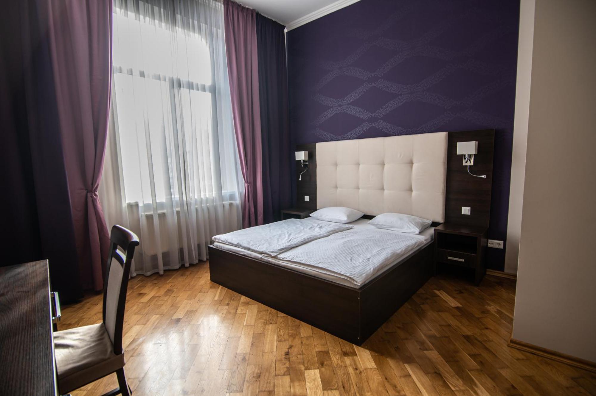 Мансарда & Апартаменти В Центрі Ivano-Frankivsk Extérieur photo